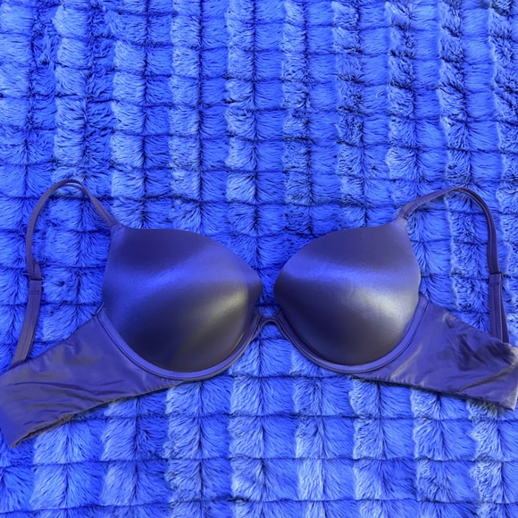 VICTORIA SECRET 36C - Picture 1 of 2